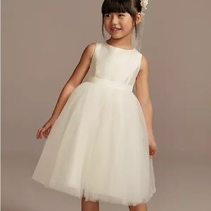 David’s Bridal Ivory Flower Girl Dress 3T